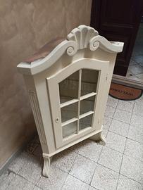 angoliera vetrina artigianale 