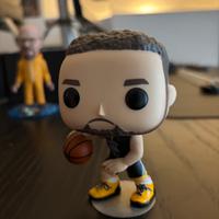 Funko pop LeBron James e Steph Curry
