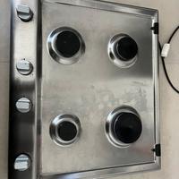 Piano cottura cucina indesit