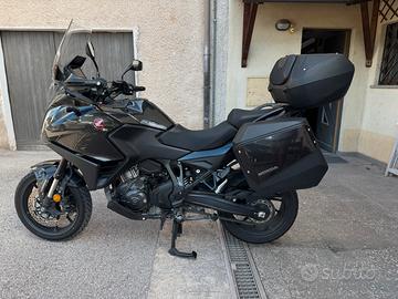 Moto Honda NT-1100