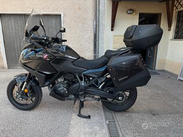Moto Honda NT-1100
