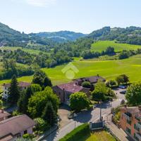 BIFAMILIARE A VEZZANO SUL CROSTOLO