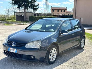 VOLKSWAGEN Golf 5ª serie 1.6 5P Comfortline GPL