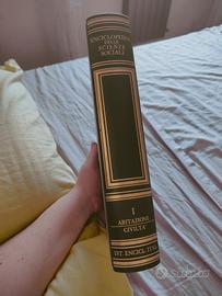 Enciclopedia delle Scienze  sociali Treccani 8vol