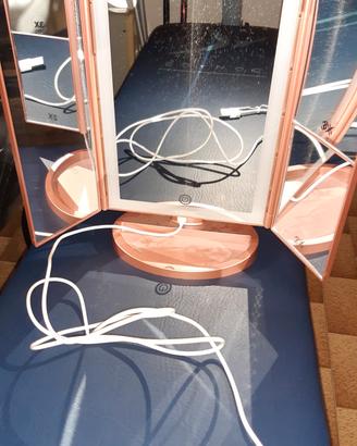 Specchio da trucco da tavolo