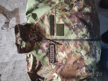 giubbotto e mimetica EI