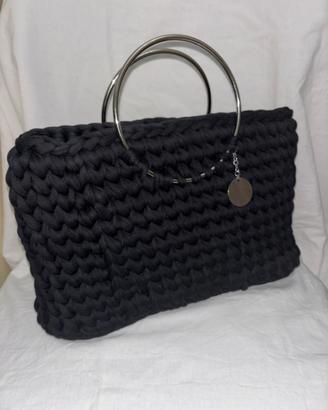 Buorsa stile intrecciato