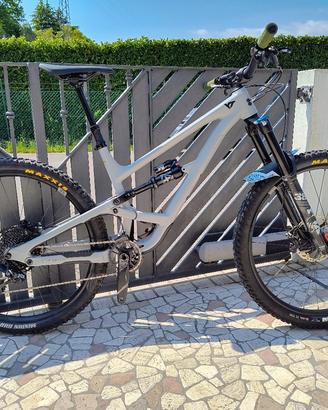 yt capra core 2