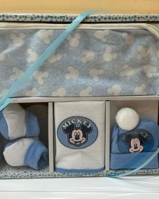 Set 4 pezzi DISNEY Mickey Mouse - NUOVO