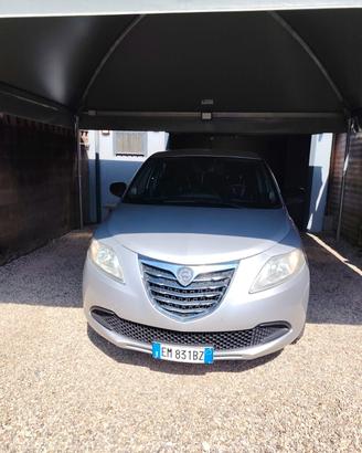 Lancia Ypsilon 1.2 69 CV 5 porte GPL Ecochic Silve