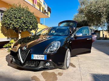 Alfa Romeo Giulietta 2017 1.6 120CV  Gancio traino