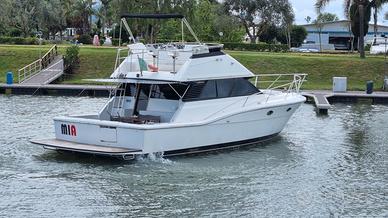 UNIESSE 42 Fly