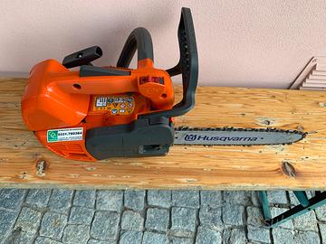 Motosega Husquarna T535