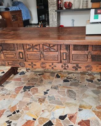 tavolo spagnolo catalano metà 900