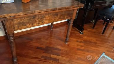 Tavolo legno a libro allungabile restaurato