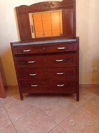 comò e 1 comodino antico 
