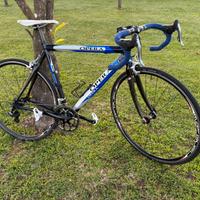 Bici da corsa Pinarello