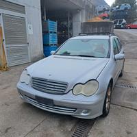 Ricambi Mercedes Benz C200 W203 2.2 diesel 2005