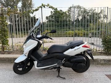 Yamaha Xmax 250 - Rate Interessi 0