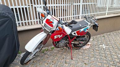 Suzuki Dr 650 R