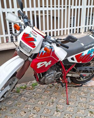 Suzuki Dr 650 R