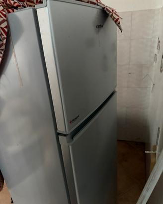 frigo grigio 2 anni seminuovo
