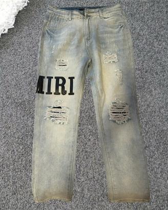 Jeans nuovi mai usati size 32