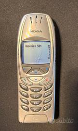 Nokia 6310i con 2 batterie e base da tavolo