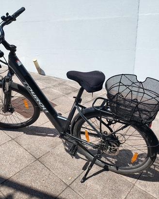 Bicicletta elettrica trekking touroll J1 ST