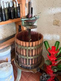 Torchio in ferro e legno