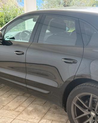 macan t
