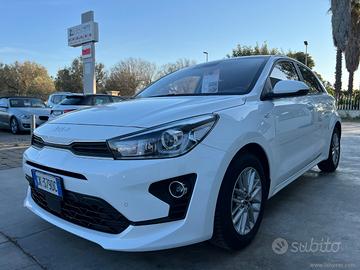 KIA Rio 1.2 DPi 84 CV Style Techno Pack *46.000KM