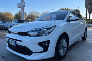 KIA Rio 1.2 DPi 84 CV Style Techno Pack *46.000KM