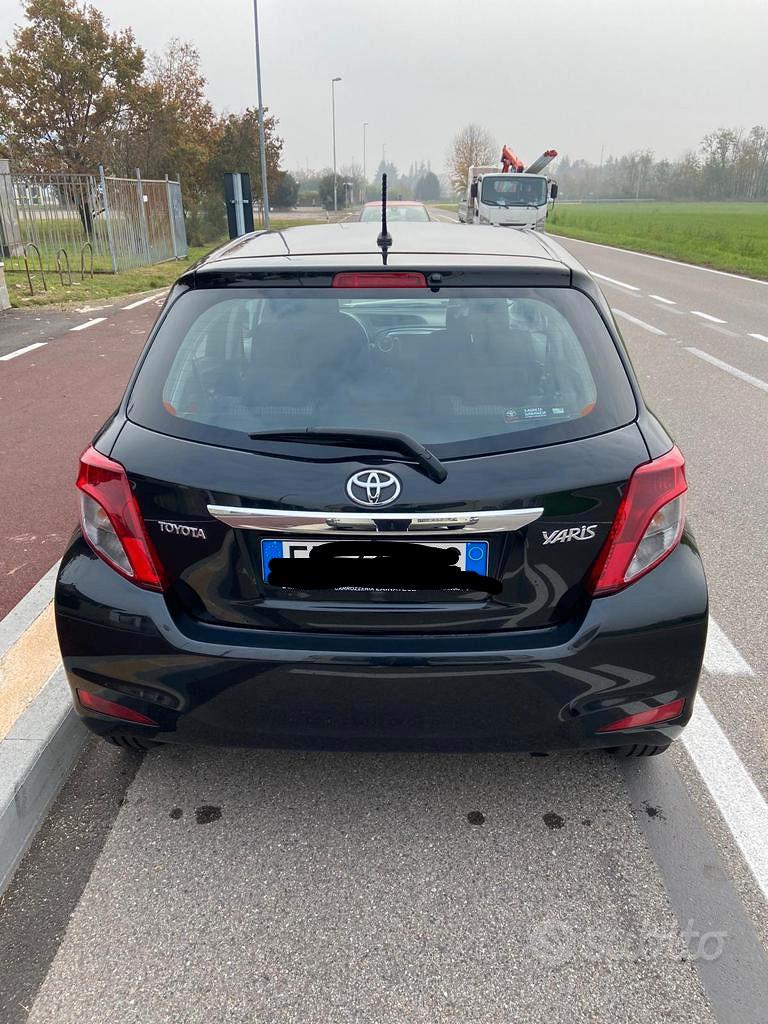 Toyota Yaris 2014 photo 3