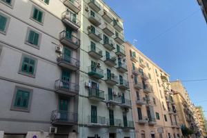 Via nettuno bilocale in buone condizioni