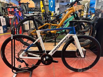 bici nuova corsa MEGAMO PULSE 20 2026 taglia M