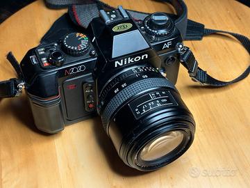 Nikon F-501 (N2020 AF) – Reflex 35mm Autofocus