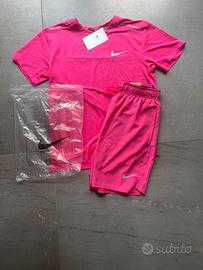 set nike DRI-FIT rosa