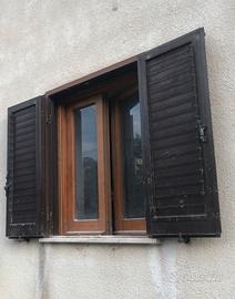 INFISSI LEGNO GRATE FERRO