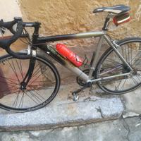  2 biciclette da corsa 