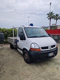 Renault Master Cassonato con gruetta