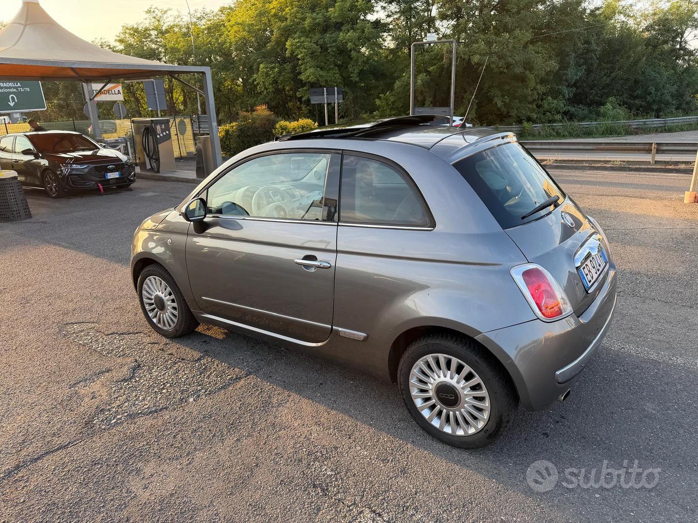 Fiat 500 2010 photo 2