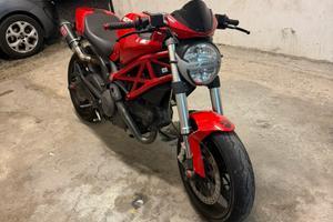 Ducati Monster 696 A2