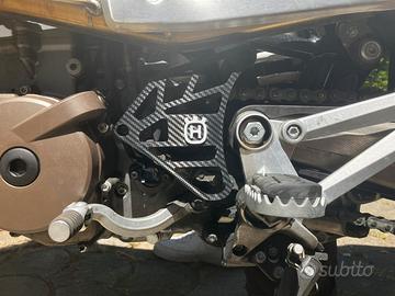 Copri pignone husqvarna 701 ktm 690 gasgas 700 3D