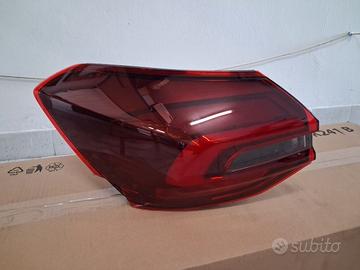 Faro posteriore ford focus 2023
