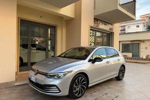 Volkswagen Golf 2.0 TDI 150 CV DSG SCR Style