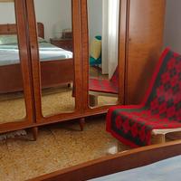  mobili camera da letto e sala (tavolo sedie cred)