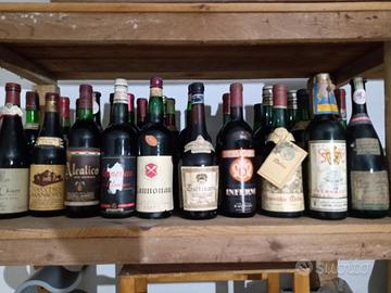 Bottiglie di vino anni 50, 60 e 70.