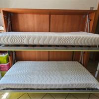 Letto a scomparsa castello