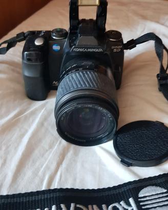 Reflex digitale KONIKA MINOLTA DYNAX 5D